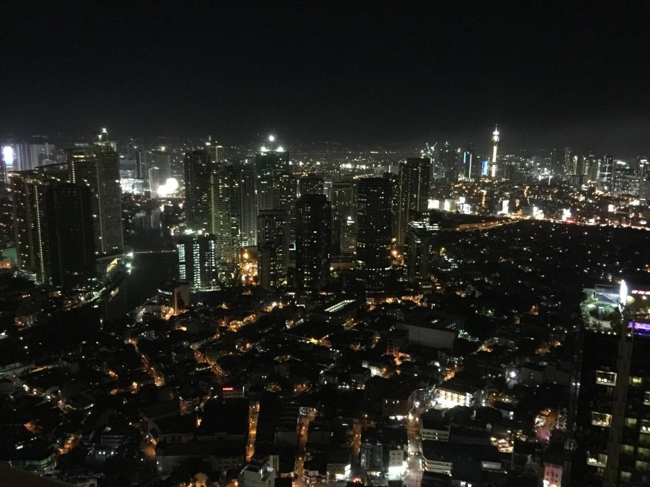 Seven Doors Aparthotels In Gramercy Makati Makati City Exteriér fotografie