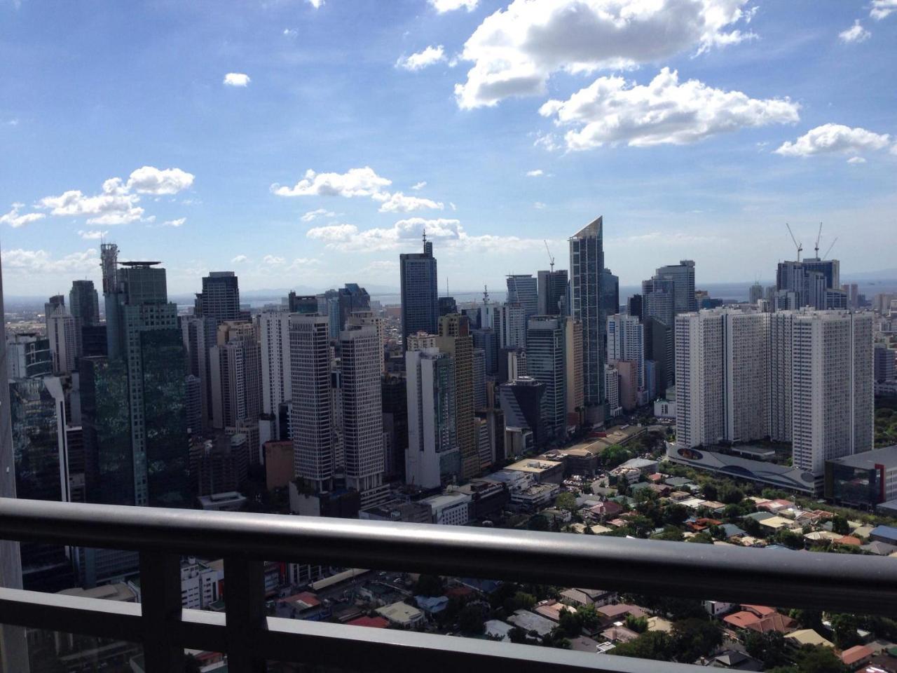 Seven Doors Aparthotels In Gramercy Makati Makati City Exteriér fotografie