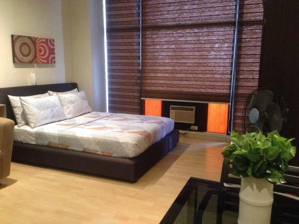 Seven Doors Aparthotels In Gramercy Makati Makati City Exteriér fotografie
