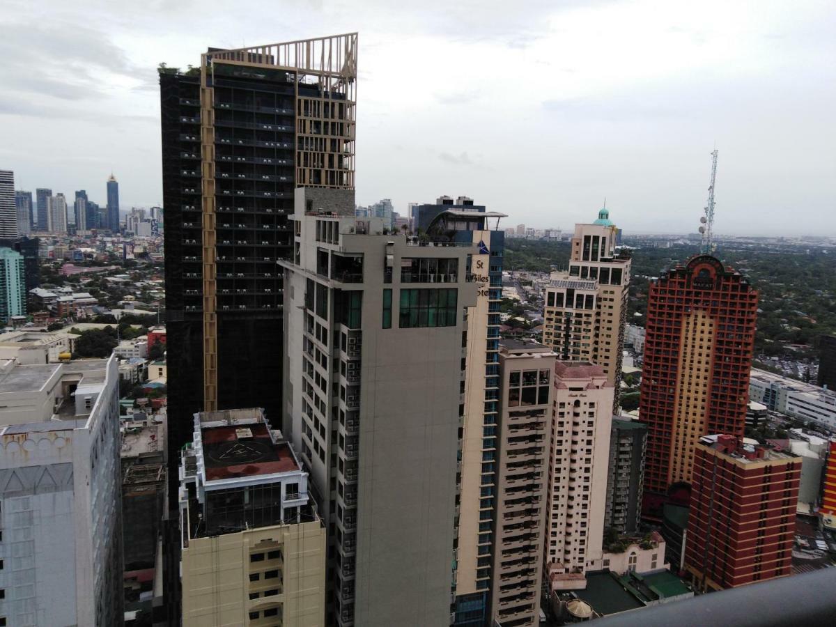 Seven Doors Aparthotels In Gramercy Makati Makati City Exteriér fotografie